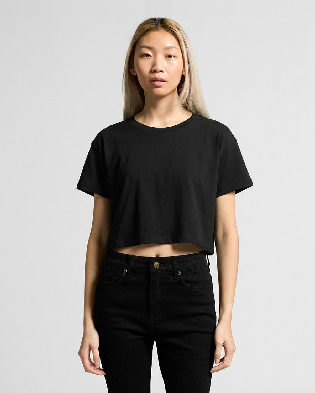 AS Colour Wo's Crop Tee, BLACK, front