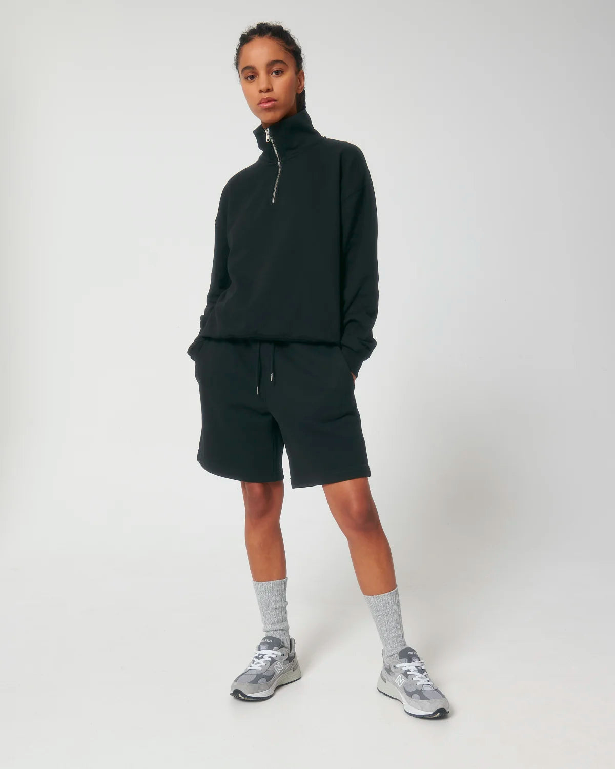 Active Quarter-Zip - Black - Men - front